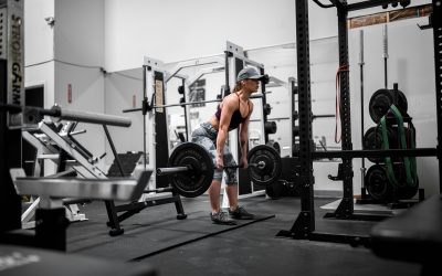 BENEFITS OF USING WEIGHTLIFTING MACHINES